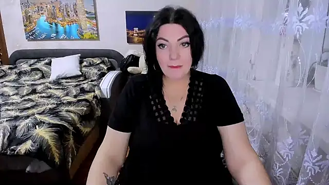 Snapshot of Lady_Boom_Wild_ chatting on April 2026 04:54:01 PM Lady Boom Wild online show from April 2026 04:54:01 PM
