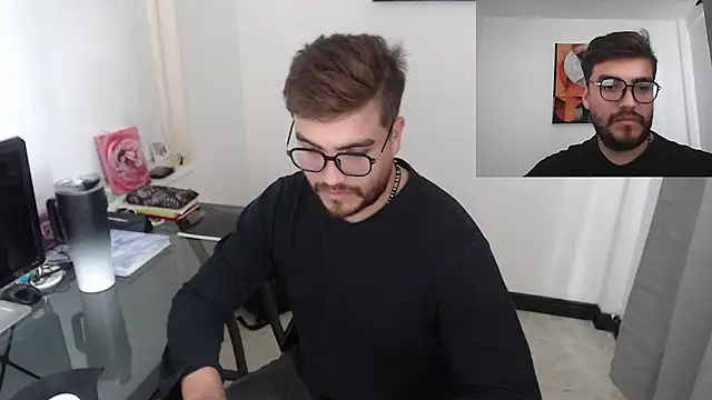 Snapshot of Dylanwish chatting on December 2024 07:17:01 PM Dylanwish online show from December 2024 07:17:01 PM