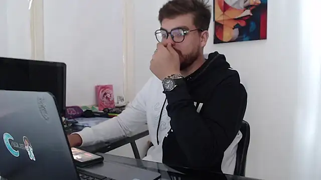 Snapshot of Dylanwish chatting on December 2024 03:54:02 PM Dylanwish online show from December 2024 03:54:02 PM