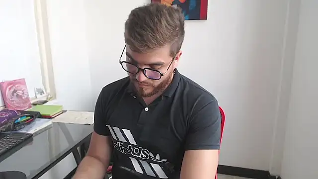 Snapshot of Dylanwish chatting on January 2025 08:35:02 PM Dylanwish online show from January 2025 08:35:02 PM