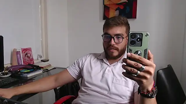 Snapshot of Dylanwish chatting on February 2025 08:42:01 PM Dylanwish online show from February 2025 08:42:01 PM