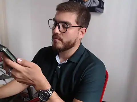 Snapshot of Dylanwish chatting on December 2025 07:40:02 PM Dylanwish online show from December 2025 07:40:02 PM