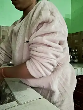 Snapshot of Kashish_SC chatting on December 2024 03:00:02 PM Kashish SC online show from December 2024 03:00:02 PM