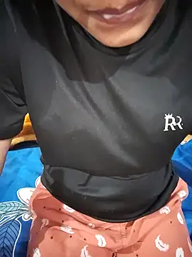 Snapshot of Kashish_SC chatting on February 2025 12:52:01 AM Kashish SC online show from February 2025 12:52:01 AM