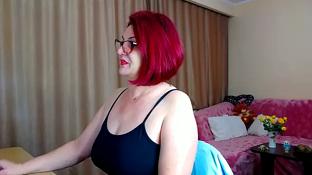 EdithCharm online show from November 2025 03:56:02 PM