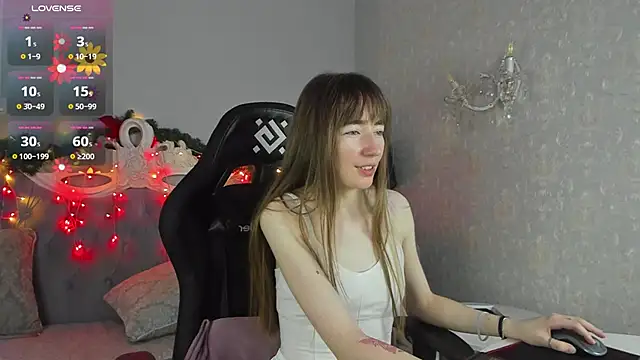 MillicentFarrell online show from January 2025 08:34:02 AM