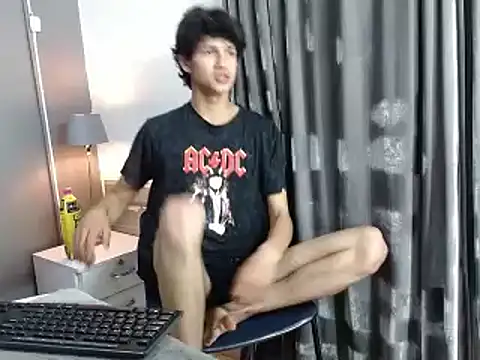 Snapshot of jason_graeats chatting on December 2024 06:48:01 AM jason graeats online show from December 2024 06:48:01 AM