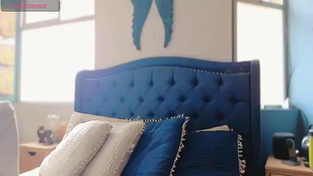 Snapshot of QueenYsuRey chatting on March 2025 01:28:02 PM QueenYsuRey online show from March 2025 01:28:02 PM