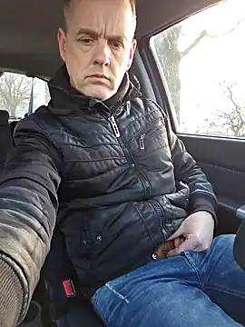 Hectorthyssen1 online show from February 2025 03:31:01 PM