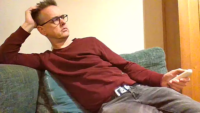 Hectorthyssen1 online show from February 2025 10:11:02 PM