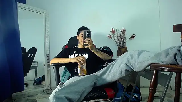 Zacktk7 online show from January 2025 08:22:01 PM