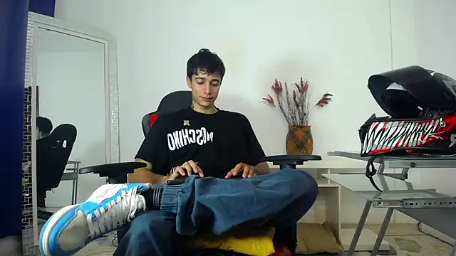 Zacktk7 online show from January 2025 08:32:01 PM