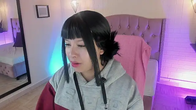 Snapshot of Namiko_Park chatting on January 2025 12:40:01 PM Namiko Park online show from January 2025 12:40:01 PM