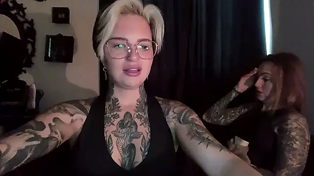 Alexandersonxo online show from October 2025 10:47:01 AM