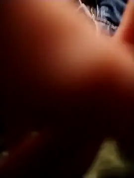 JulesG18 online show from April 2026 09:28:02 PM