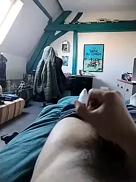 JulesG18 online show from April 2026 04:48:02 PM