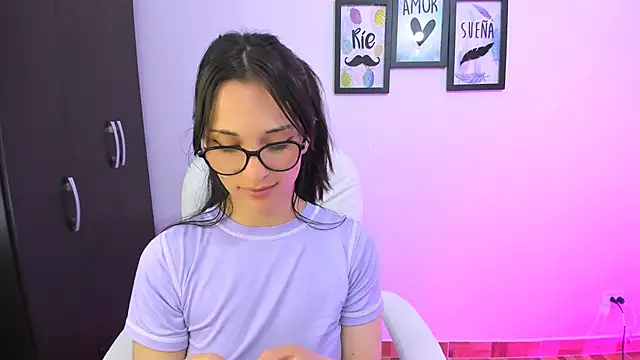 mariaan m  online show from February 2025 01:42:01 AM