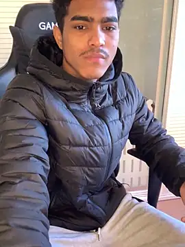 Ryan-hot online show from December 2024 02:59:01 PM