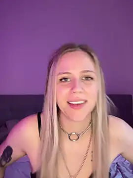 Snapshot of lunawolf21 chatting on February 2025 07:11:01 AM lunawolf21 online show from February 2025 07:11:01 AM