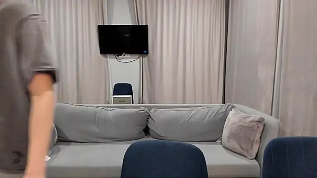 Im Shine Guy online show from December 2024 07:39:02 PM