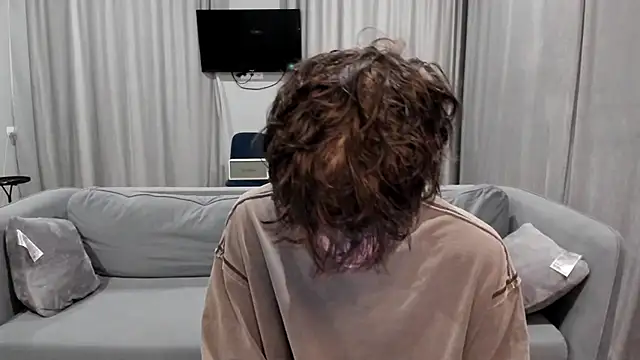 Im Shine Guy online show from December 2024 08:26:02 PM