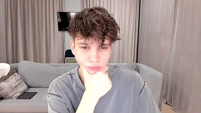 Im Shine Guy online show from December 2024 08:00:02 PM