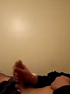 Snapshot of BOSKING1018 chatting on December 2024 02:20:01 AM BOSKING1018 online show from December 2024 02:20:01 AM