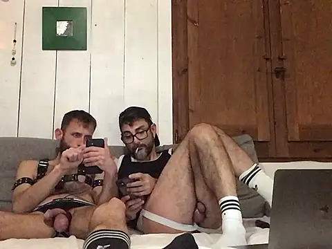 trebord77 online show from December 2024 07:56:02 AM