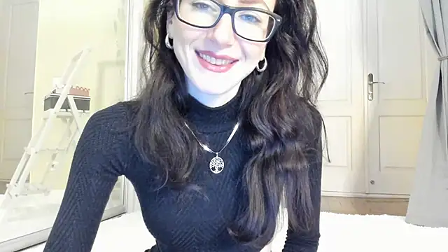 Baby Jewel online show from February 2025 11:10:02 AM