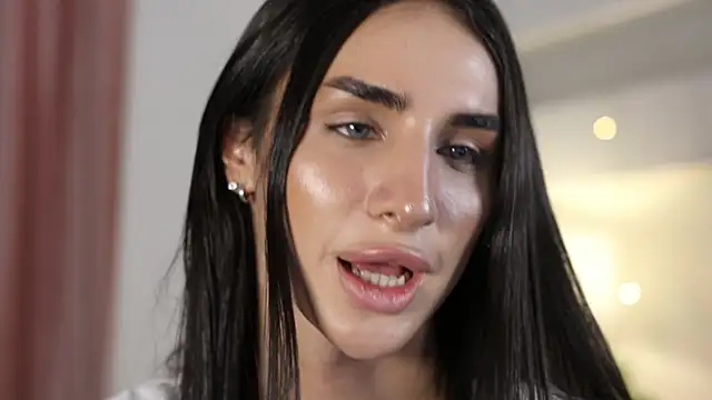 Kim Oberlin  online show from February 2025 11:40:02 AM