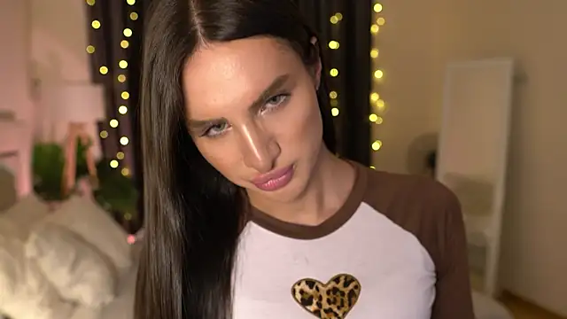 Kim Oberlin  online show from February 2025 11:52:01 AM