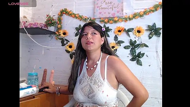 Im Antonellasex online show from April 2026 03:50:01 PM