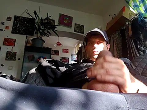 Gilgamesch1704 online show from May 2026 05:04:01 AM