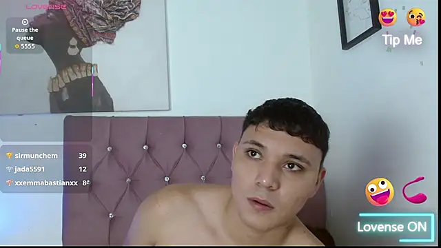 Snapshot of couple_lovelyds chatting on October 2025 08:42:02 PM couple lovelyds online show from October 2025 08:42:02 PM