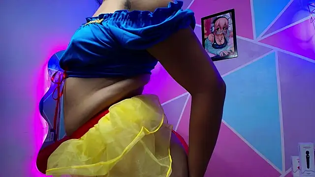 Snapshot of couple_lovelyds chatting on October 2025 09:53:02 PM couple lovelyds online show from October 2025 09:53:02 PM