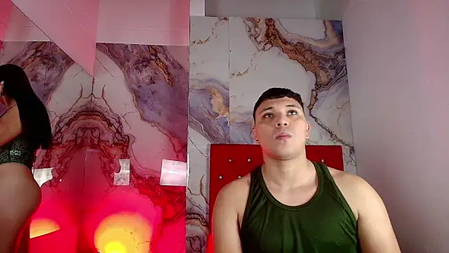 couple lovelyds online show from December 2025 08:57:02 PM