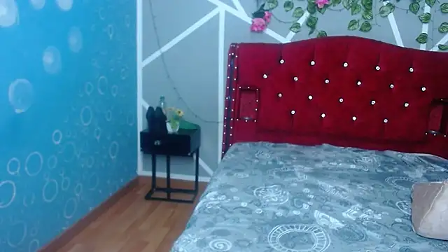 stephanieross202cl online show from January 2025 01:43:02 AM