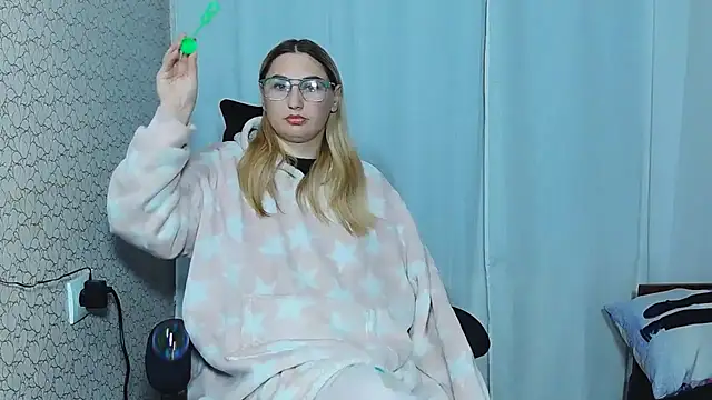 JaneLaJewel online show from October 2025 04:15:02 PM