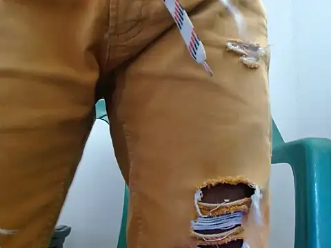 fernandez latinblackk online show from February 2026 04:00:02 PM