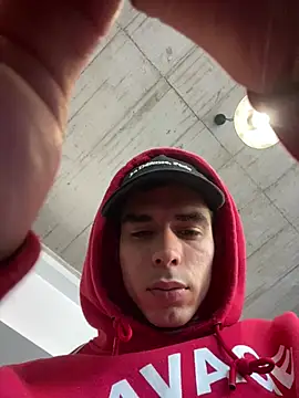 Snapshot of RicarBer chatting on February 2026 03:53:01 PM RicarBer online show from February 2026 03:53:01 PM