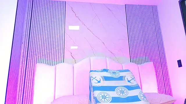 Snapshot of Sofia_martiin chatting on February 2026 03:11:02 AM Sofia martiin online show from February 2026 03:11:02 AM