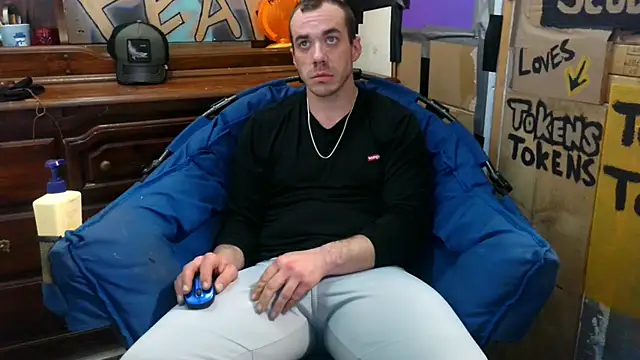 ScubaStevex online show from February 2025 07:02:01 PM