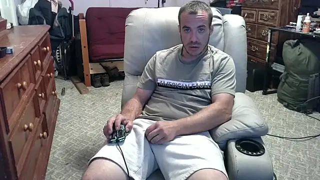 ScubaStevex online show from September 2025 02:37:01 AM