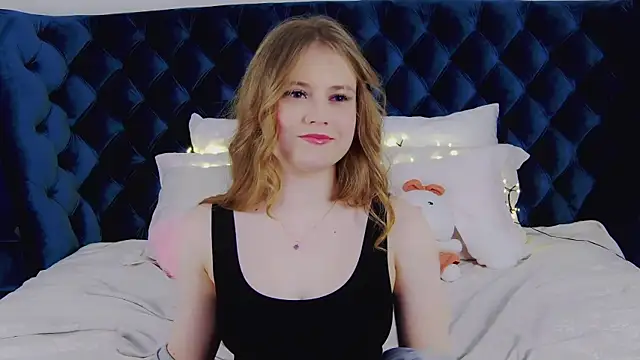 SelinSwarovski online show from March 2025 11:48:01 PM