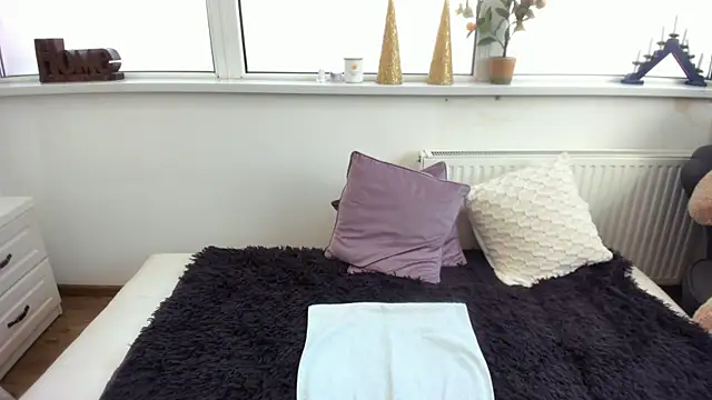 Arya Shinex online show from February 2025 08:38:01 AM