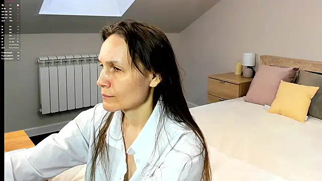 Lillian White online show from February 2025 10:51:01 AM