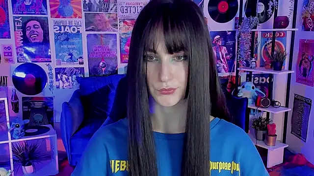 LuxRayi online show from March 2025 05:37:01 PM