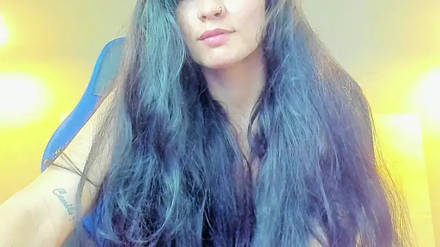 elissa iris online show from January 2025 11:38:02 PM