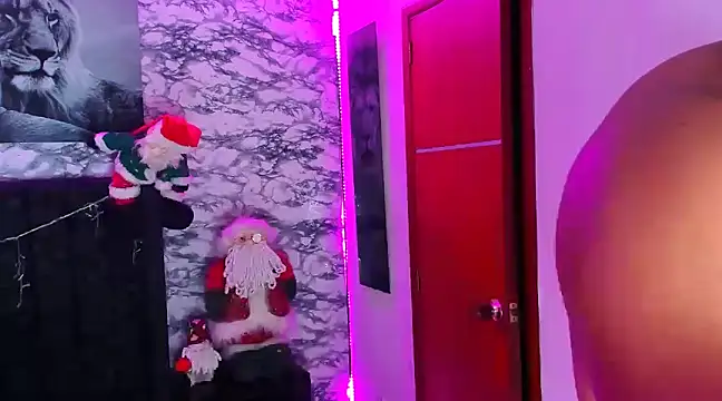 Owen Muzcle online show from December 2024 01:04:01 AM