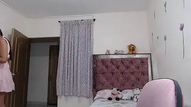 Snapshot of jaky_reyes chatting on February 2025 01:57:01 AM jaky reyes online show from February 2025 01:57:01 AM